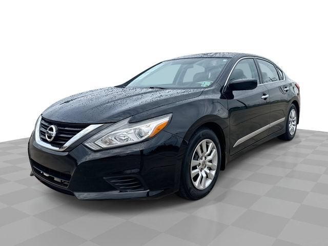 2017 Nissan Altima 2.5 S in Black — front three-quarter view