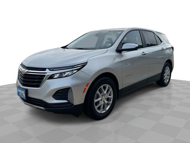 2022 Chevrolet Equinox LT in Silver Ice Metallic — front three-quarter view